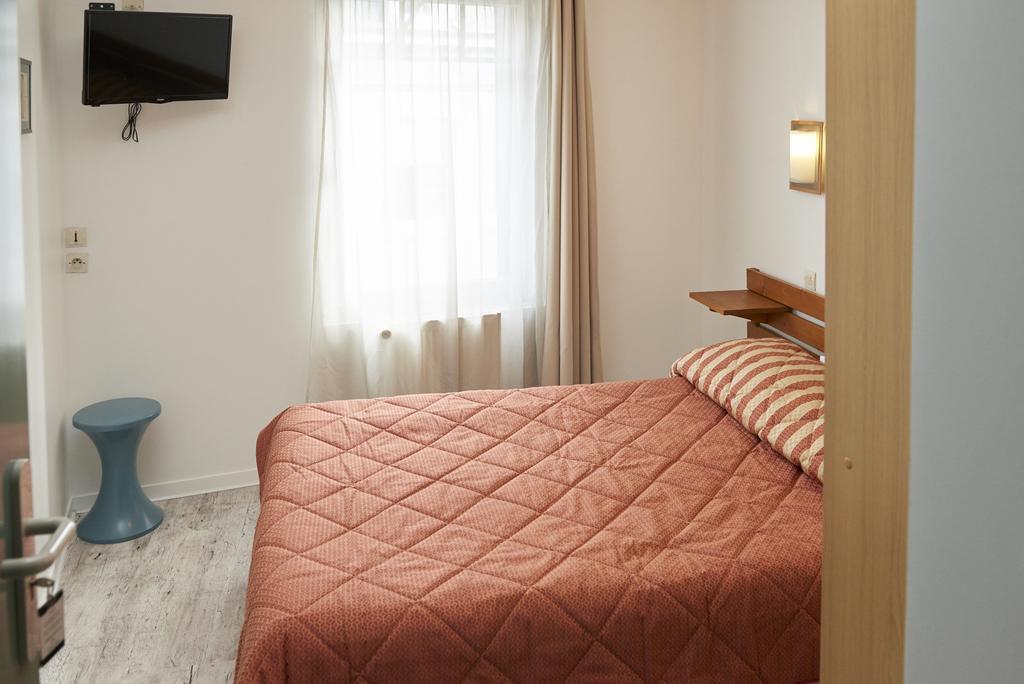 Chambres D'Hotes Du Colvert 弗尔黎祖 外观 照片